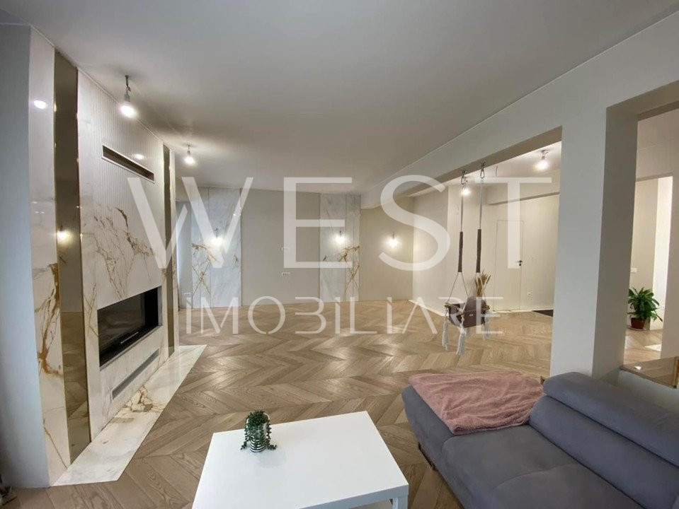 Casa smart de lux, 270mp! Panorama! Garaj ! Dezmir / Com. Apahida!