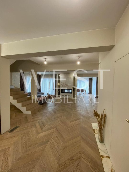Casa smart de lux, 270mp! Panorama! Garaj ! Dezmir / Com. Apahida!
