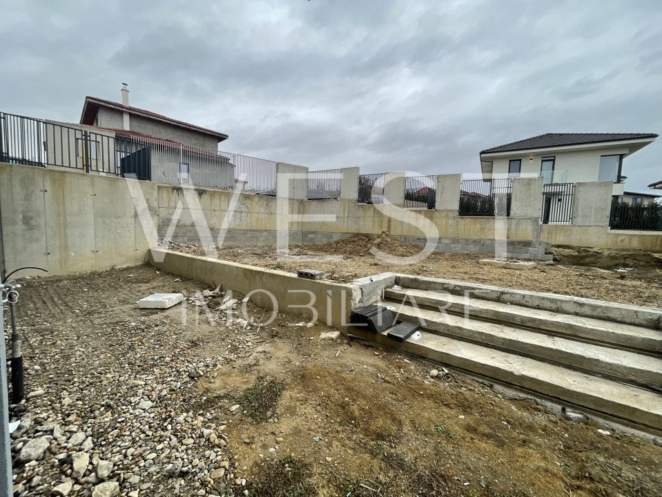 Casa individuală D+P+E/206mp! Teren 467mp! 2 parcari! Loc. Dezmir!