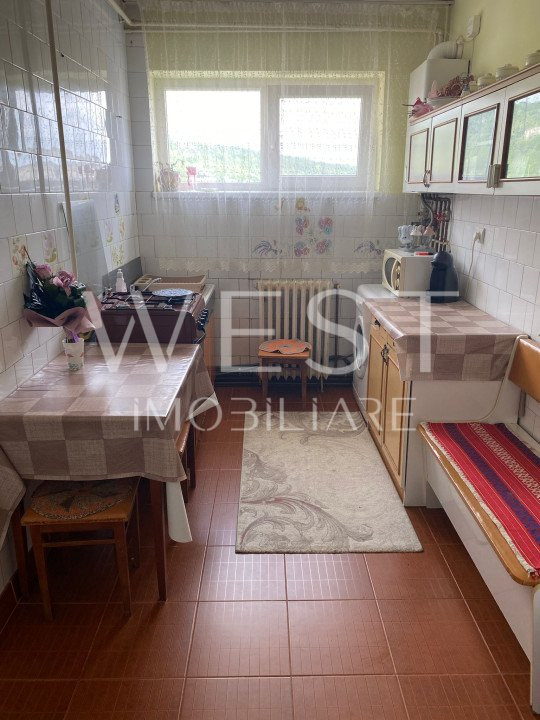 Apartament 2 camere/49mp! Balcon! Boxa! Str. Donath/Grigorescu!
