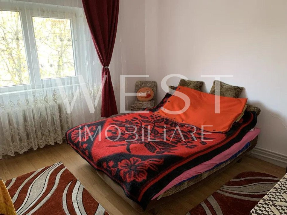 Apartament cu 4 camere, 76mp! La cheie! Balcon! Zona Calea Floresti!