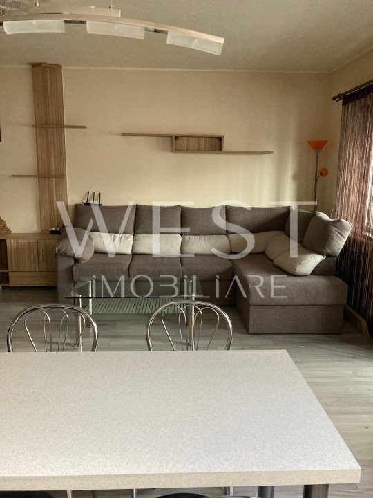 Apartament cu 2 camere, la cheie! Balcon! 2 parcari! Zona Terra!