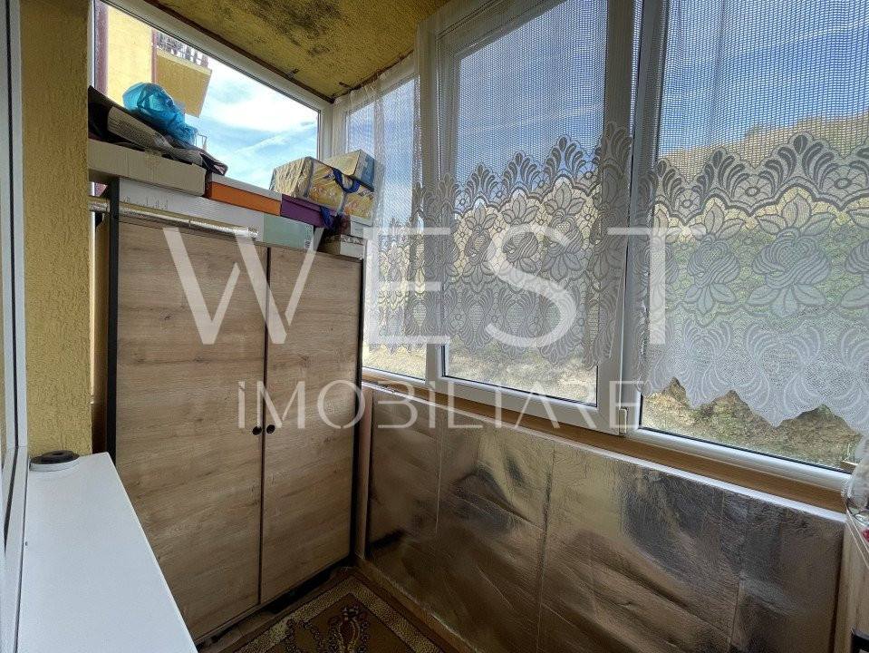 Apartament cu 2 cam/41mp! 2 balcoane! Parcare! Beci! Str. Stejarului