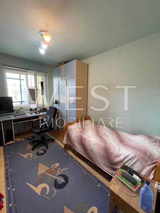 Apartament cu 3 cam/80mp ! 2 balcoane! Boxa! Zona Electrica/Manastur !