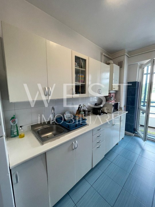 Apartament cu 3 cam/80mp ! 2 balcoane! Boxa! Zona Electrica/Manastur !