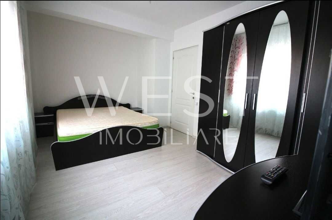 Apartament 2 camere , 49 mp ! Mobilat/utilat ! Parcare ! zona VIVO!
