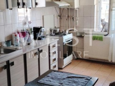 Apartament cu 3 cam/67mp! Balcon! 2 bai! Str. Dambovitei/Marasti!