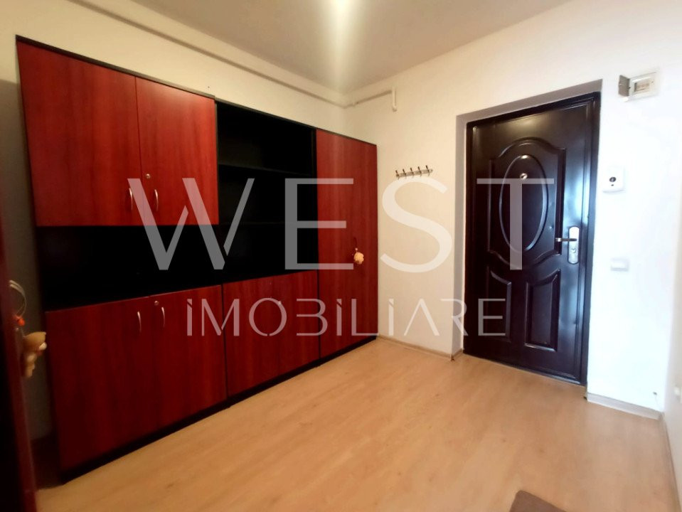 Apartament 1 camera, 42 mp, zona Teilor