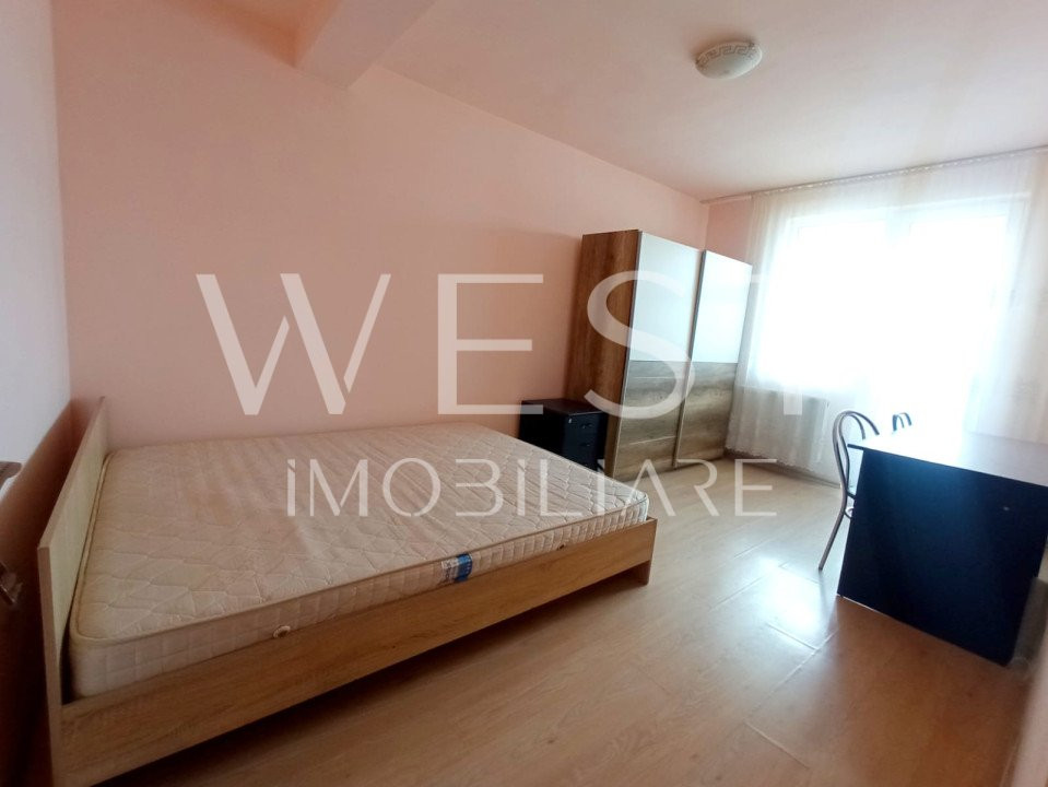 Apartament 1 camera, 42 mp, zona Teilor