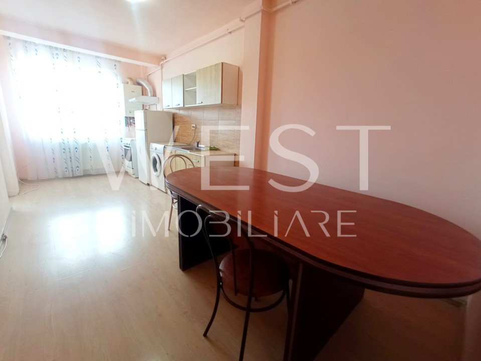 Apartament 1 camera, 42 mp, zona Teilor