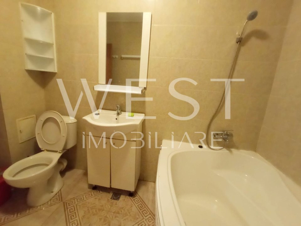 Apartament 1 camera, 42 mp, zona Teilor