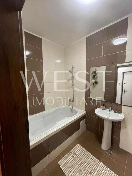 Apartament 2 camere, 50 mp, etaj intermediar, parcare! Zona Porii!