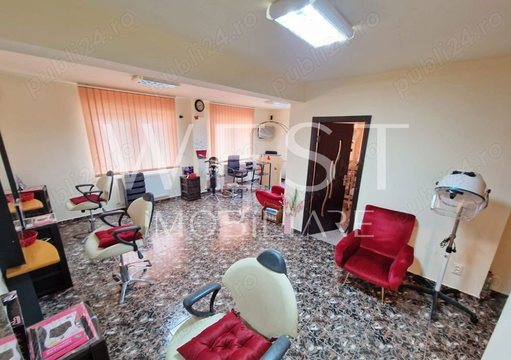 Spatiu salon 55mp! Subcetate! 3 posturi frizerie! 1 post manichiura!