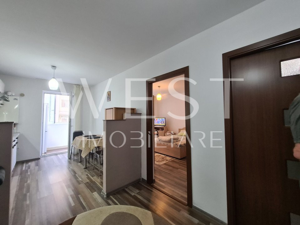 Apartament 1 camera mobilat si utilat!Luminos!Strada Florilor/Jysk