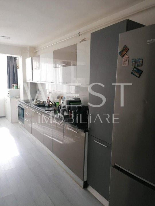 Apartament 2 camere decomandat,67mp! Etaj intermediar!Zona Kik