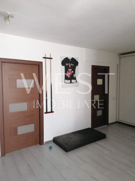 Apartament 2 camere decomandat,67mp! Etaj intermediar!Zona Kik
