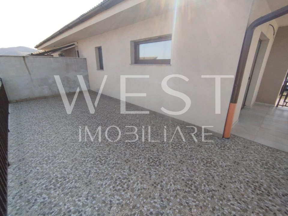 Ansamblu rezidential! Casa tip duplex! Acces privat! Zona Urusagului!