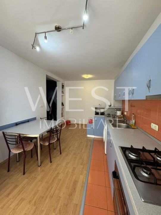 Apartament 2 dormitoare 57mp+11mp balcon Mobilat/Utilat! Str Eroilor! 