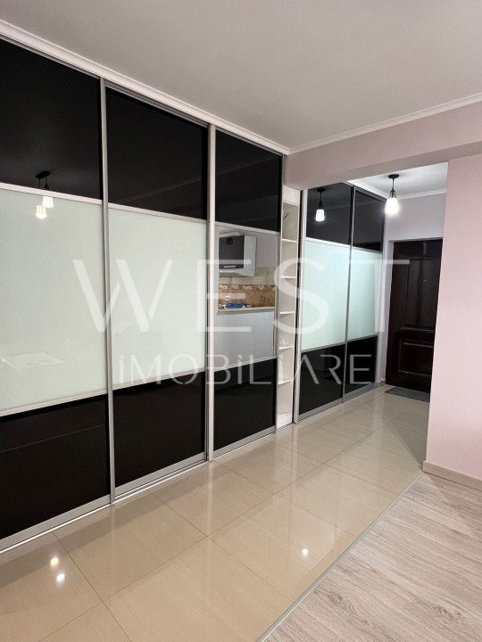 Apartament 2 camere 47mp! Proaspat Renovat! Parcare inclusa! Florilor!
