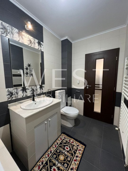 Apartament 2 camere 47mp! Proaspat Renovat! Parcare inclusa! Florilor!