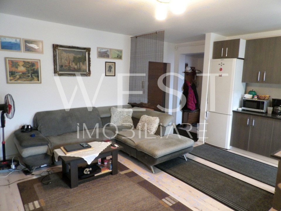 Apartament 3 camere,65mp!Parcare inclusa!Balcon!Strada Sesul de Sus