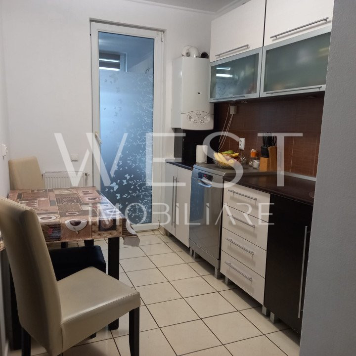 Apartament 2 dormitoare 51mp+3 terase! Zona Eroilor! Parcare inclusa!
