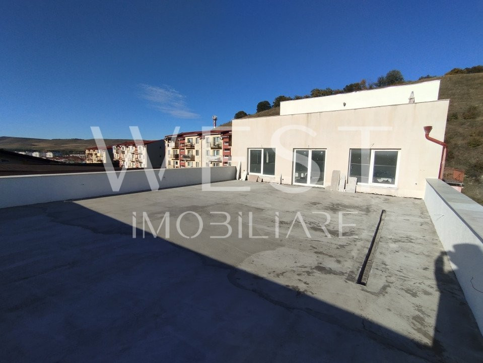 Penthouse unic in Floresti! 161mp utili+143mp terasa! Partial Finisat!