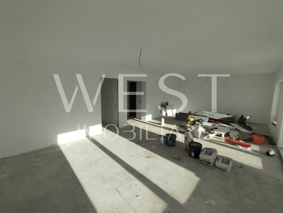 Penthouse unic in Floresti! 161mp utili+143mp terasa! Partial Finisat!