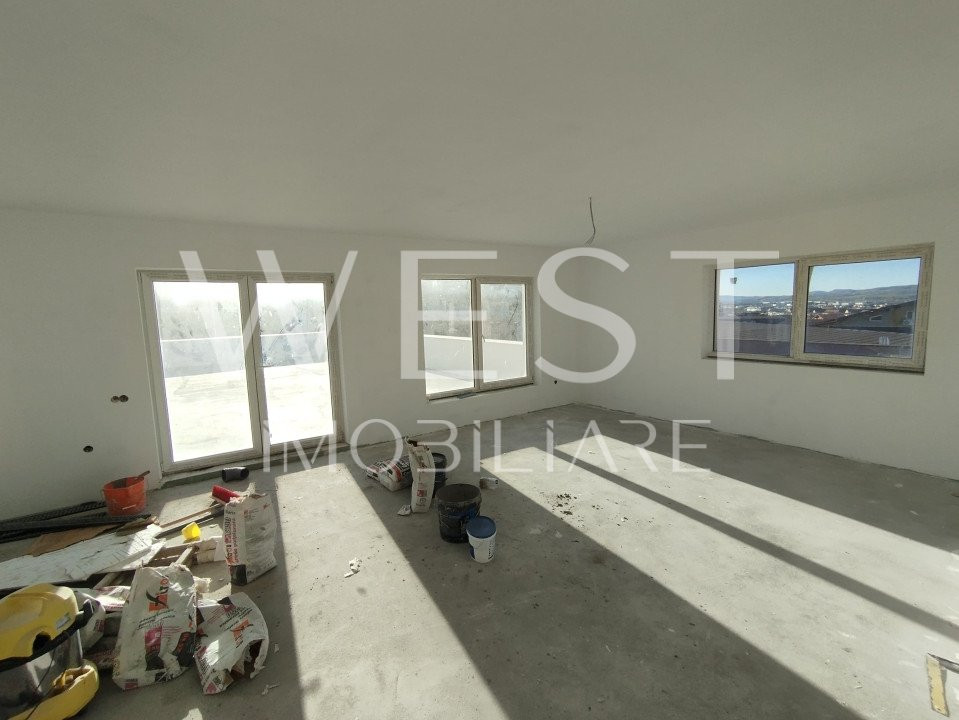 Penthouse unic in Floresti! 161mp utili+143mp terasa! Partial Finisat!