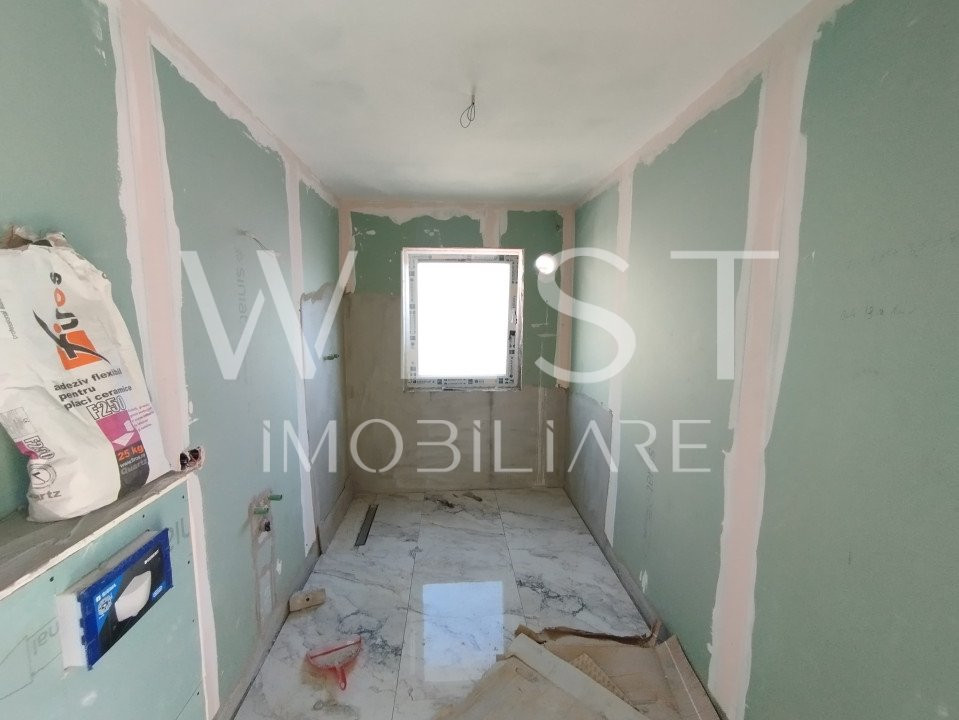 Penthouse unic in Floresti! 161mp utili+143mp terasa! Partial Finisat!
