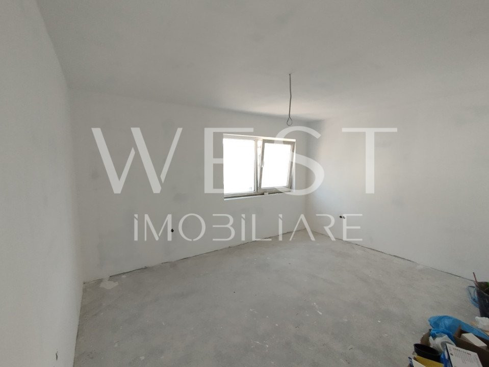 Penthouse unic in Floresti! 161mp utili+143mp terasa! Partial Finisat!