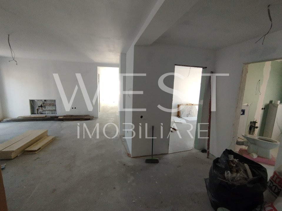 Penthouse unic in Floresti! 161mp utili+143mp terasa! Partial Finisat!