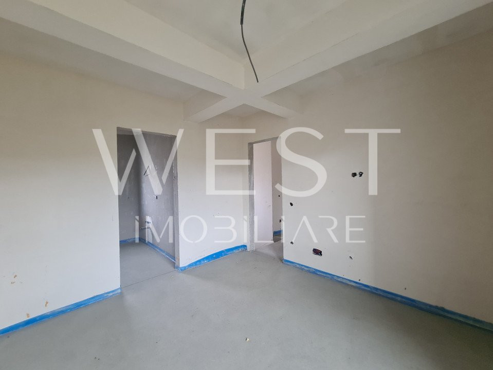 Duplex cu curte proprie!CF disponibil!4 camere/teren 320mp! Chinteni