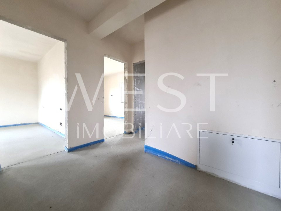Duplex cu curte proprie!CF disponibil!4 camere/teren 320mp! Chinteni