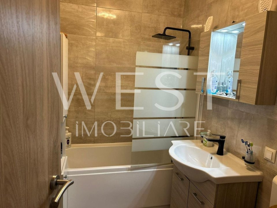 Apartament 3 cam 74mp! Mobilat/Utilat! Zona Fagului! Parcare Inclusa!