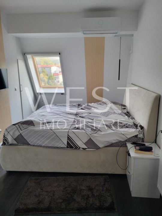 Apartament superfinisat LA CHEIE ! 3 camere ! 2 Parcari ! Zona Vivo !
