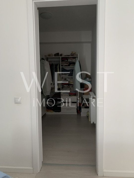 Apartament 67mp! Mobilat/Utilat Modern! Str. Eroilor! Parcare inclusa!