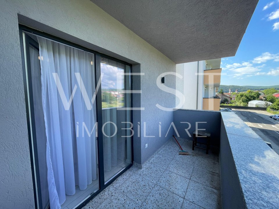 Bloc nou! Ap. 2 camere Modern,La Cheie! Tineretului! View! Parcare!