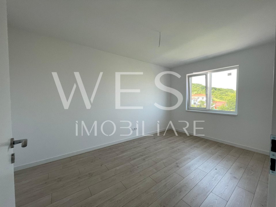 Apartament 3 camere,2 bai/66mp+8mp balcon cu VIEW! Parcare inclusa!