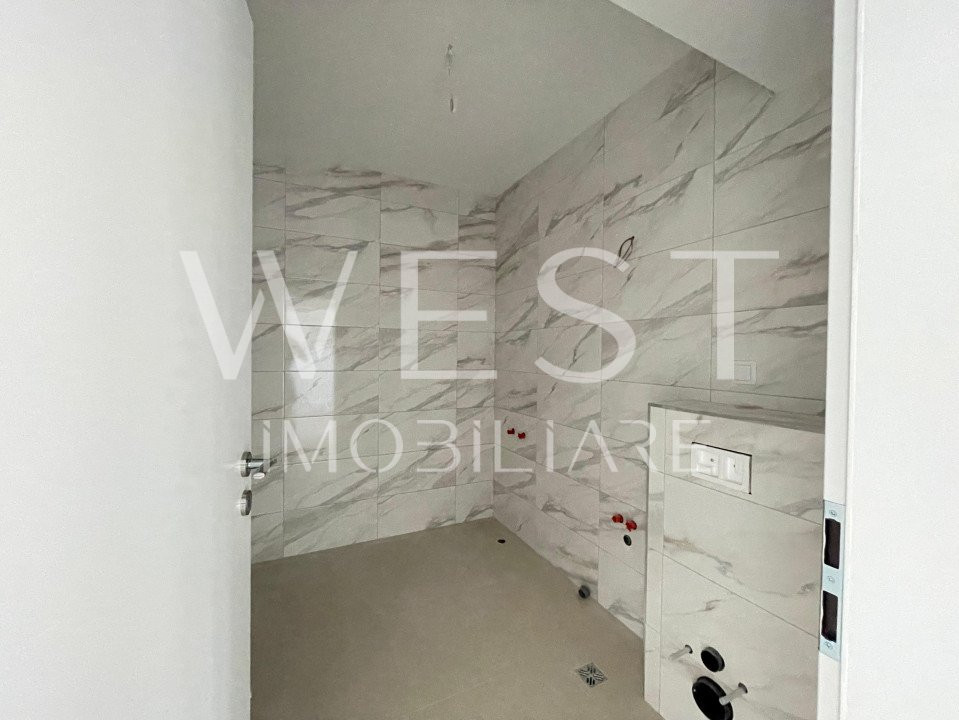 Apartament 3 camere,2 bai/66mp+8mp balcon cu VIEW! Parcare inclusa!
