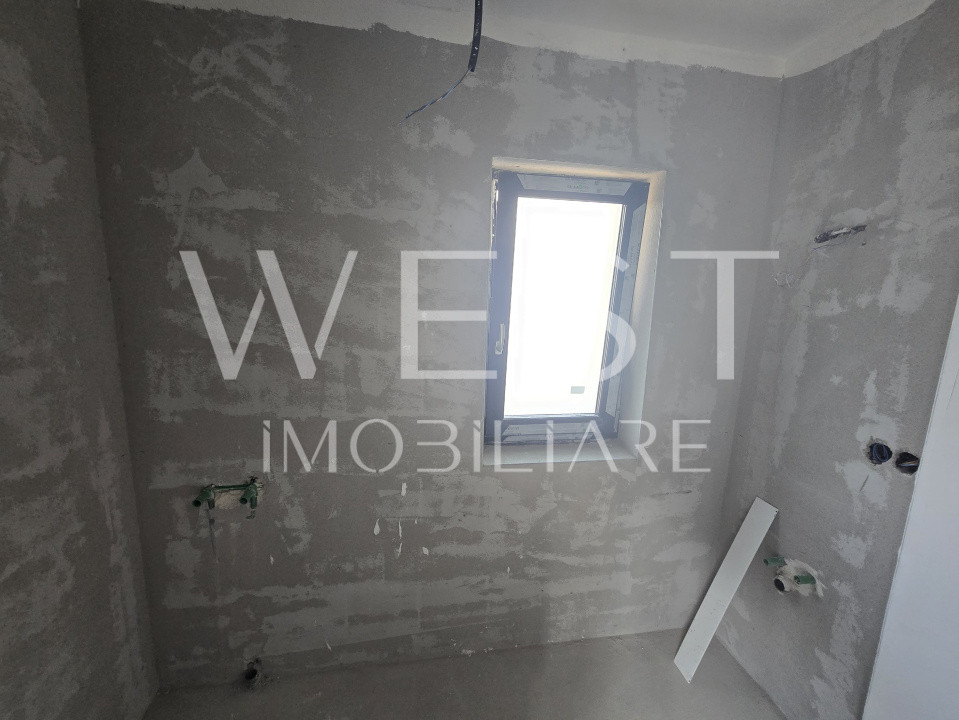 Duplex 120mp 4 camere! Semifinisat! Zona Tauti! Priveliste lac+padure!
