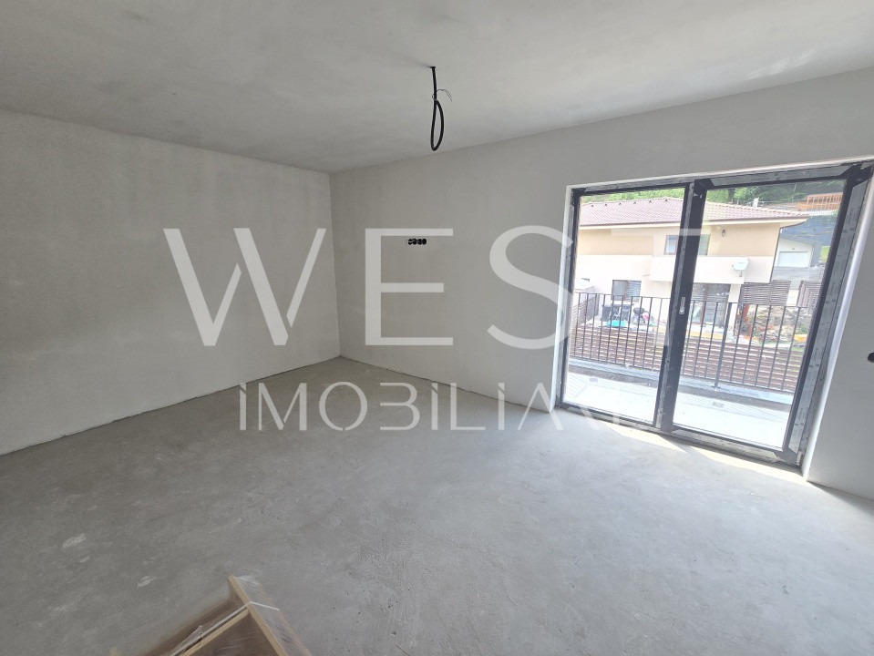 Duplex 120mp 4 camere! Semifinisat! Zona Tauti! Priveliste lac+padure!