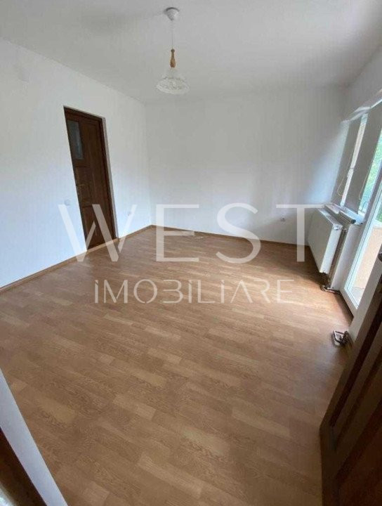 Spatiu comercial birouri 130mp utili! Parcari! Zona Parcului Poligon!