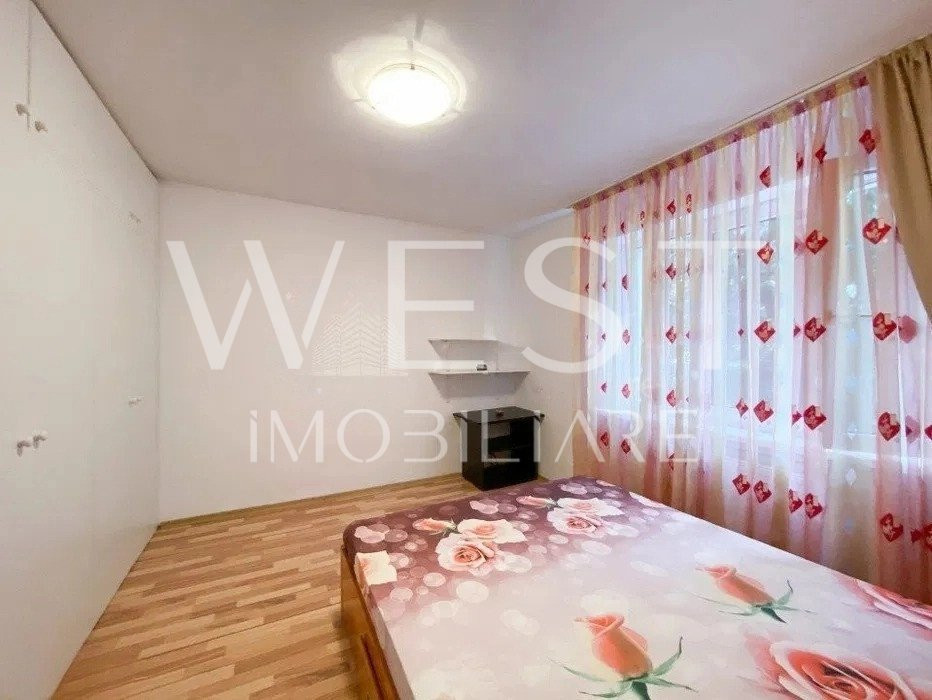 Apartament 2 camere! La cheie! Curte interioara! Central/Strada Paris