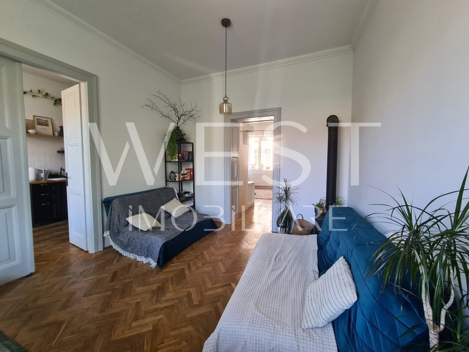 Apartament 3 camere,87mp,la cheie!Stil neoclasic!Curte comuna!Horea