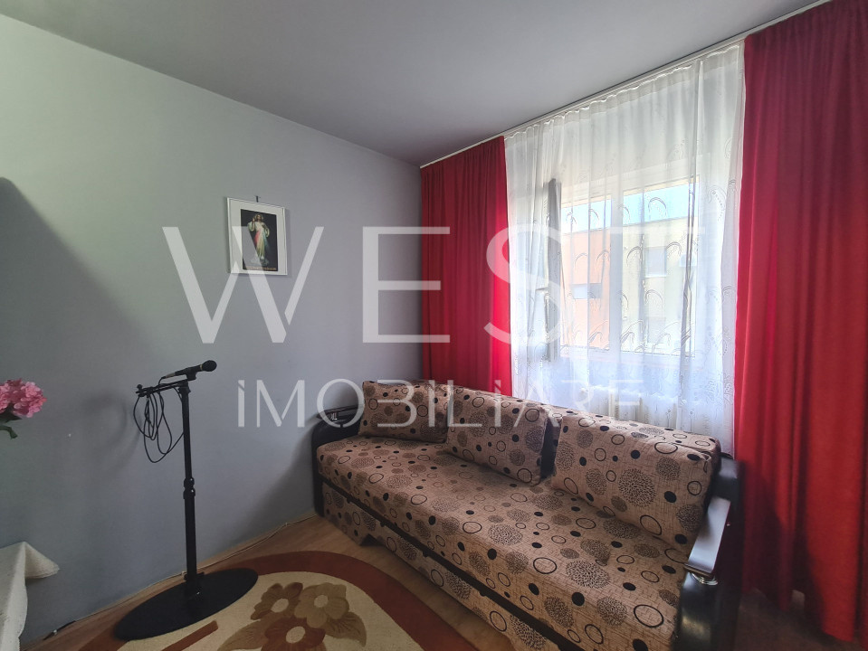 Apartament 4 camere/ Balcon inchis/ Bloc termoizolat/ Zona BIG