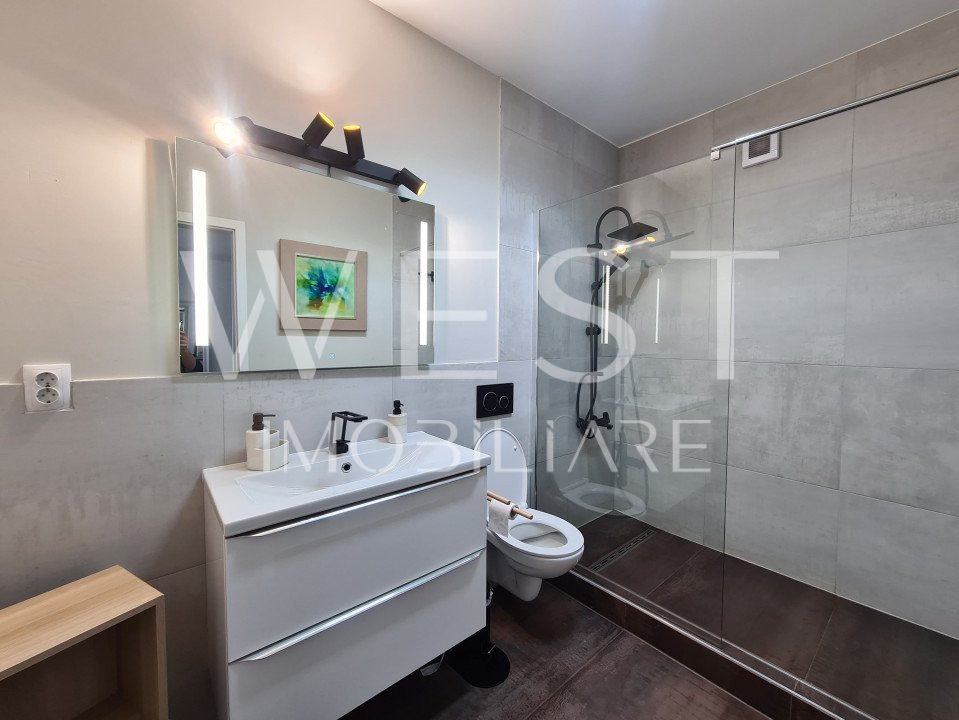 Apartament 2 camere,61mp!La cheie!Terasa 15mp!Ultrafinisat!Frunzisului