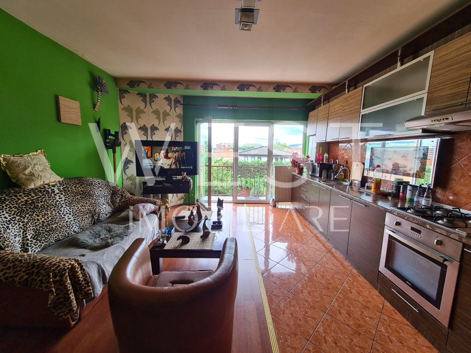 Apartament 4 camere/2 nivele/78mp!Priveliste!Strada Tautiului/Poligon