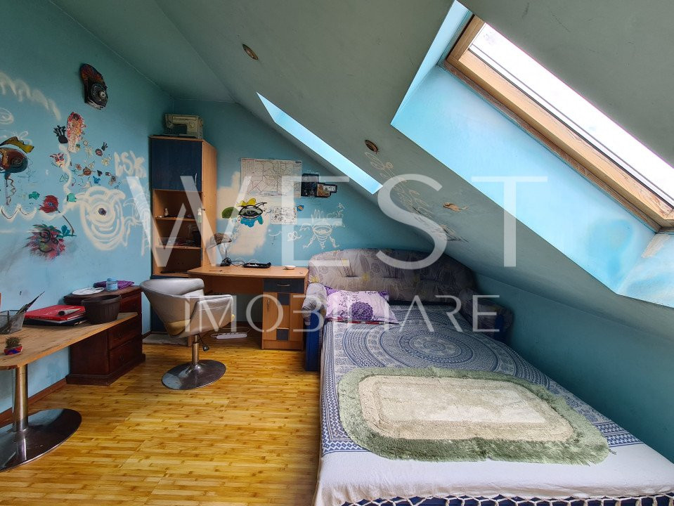 Apartament 4 camere/2 nivele/78mp!Priveliste!Strada Tautiului/Poligon