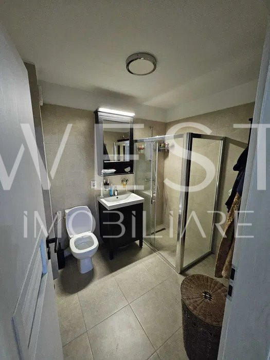 Apartament 3 camere / 64mp / 2 parcari subterane / zona Urusagului